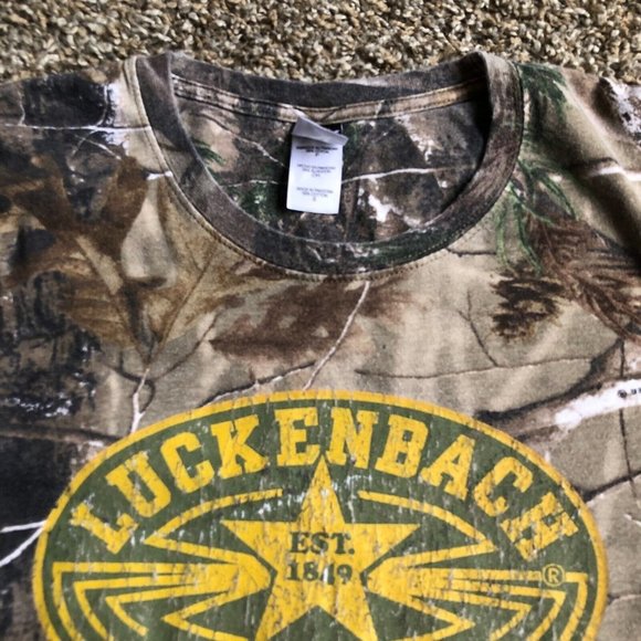 Code V Shirt Mens Small Brown Everybody’s Somebody In Luckenback Texas Camo Tee - Picture 2 of 13